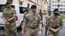 Do Vojenské nemocnice Brno dorazilo 12. listopadu 2020 šest britských... Do Vojenské nemocnice Brno dorazilo 12. listopadu 2020 šest britských...
