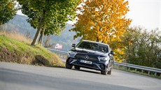 Vůz produkuje 42 g CO2 na jeden kilometr jízdy, tudíž může mít registrační... Vůz produkuje 42 g CO2 na jeden kilometr jízdy, tudíž může mít registrační...