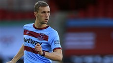 Tomáš Souček z West Hamu hraje balon v zápase proti Sheffieldu. Tomáš Souček z West Hamu hraje balon v zápase proti Sheffieldu.