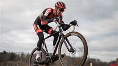 Michael Vanthourenhout na trati cyklokrosového závodu v Táboře Michael Vanthourenhout na trati cyklokrosového závodu v Táboře