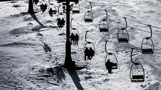 Jedno z posledních letošních lyžování ve Špindlerově Mlýně. (15. března 2020) Jedno z posledních letošních lyžování ve Špindlerově Mlýně. (15. března 2020)