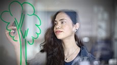 Nemusíte být žádná velká umělkyně či umělec, jen dejte své kreativitě volnost. Nemusíte být žádná velká umělkyně či umělec, jen dejte své kreativitě volnost.