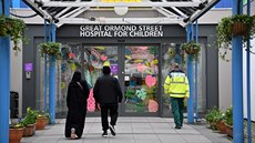 Londýnská dětská nemocnice Great Ormond Street (26. listopadu 2020) Londýnská dětská nemocnice Great Ormond Street (26. listopadu 2020)