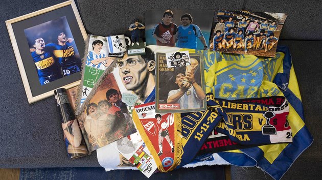 Urbancova sbírka obsahuje mnoho předmětů.