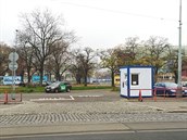 Parkování je zdarma každý den od 17.00 do 8.00.