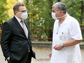 Ředitel FN Brno Jaroslav Štěrba (vpravo) vidí ve spojení dvou brněnských... Ředitel FN Brno Jaroslav Štěrba (vpravo) vidí ve spojení dvou brněnských...
