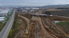 Výstavba obchvatu Otrokovic, který bude součástí dálnice D55. Snímek je z... Výstavba obchvatu Otrokovic, který bude součástí dálnice D55. Snímek je z...