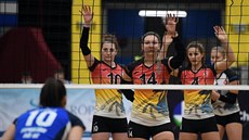 Ostravské volejbalistky v zápase s Kaposvárem Ostravské volejbalistky v zápase s Kaposvárem
