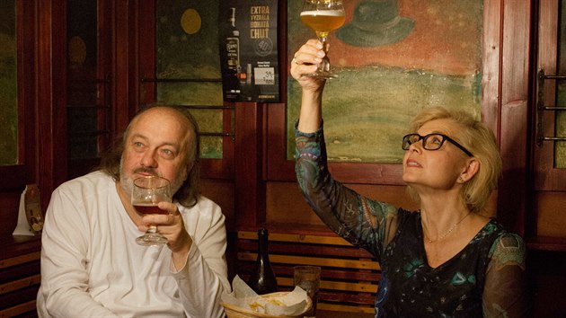 Ladislav Jakl a Daniela Kovářová, autoři knihy Pivař a blondýna