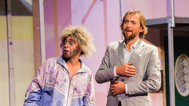 Sagvan Tofi a Bořek Slezáček v muzikálu Děti ráje