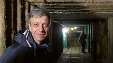 Natáčení filmu Kam motýli nelétají v jáchymovské Štole č. 1. Na snímku režisér... Natáčení filmu Kam motýli nelétají v jáchymovské Štole č. 1. Na snímku režisér...