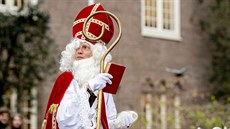 Svatý Mikuláš nosí dětem v Belgii na Vánoce dárky. (4. prosince 2020) Svatý Mikuláš nosí dětem v Belgii na Vánoce dárky. (4. prosince 2020)