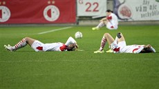 Fotbalistky Slavie jsou zklamané po nešťastné prohře s Fiorentinou. Fotbalistky Slavie jsou zklamané po nešťastné prohře s Fiorentinou.