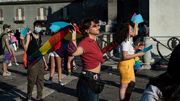 Demonstrace na podporu prv LGBT komunity v Itlii. (27. ervna 2020)
