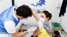 V Itálii zaalo okování proti koronaviru. (27. prosince 2020)