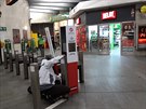<p>Snímek ze stanice metra Strašnická.</p> <p>Snímek ze stanice metra Strašnická.</p>