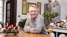 Zbigniew Czendlik je nejméně osmačtyřicátým farářem, který v Lanškrouně působí.... Zbigniew Czendlik je nejméně osmačtyřicátým farářem, který v Lanškrouně působí....