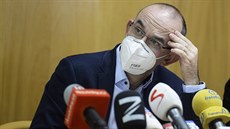 Ministr zdravotnictví Jan Blatný vystoupil na tiskové konferenci k... Ministr zdravotnictví Jan Blatný vystoupil na tiskové konferenci k...