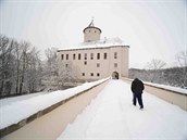 Hrad Rychmburk byl od padesátých let minulého století veřejnosti nepřístupný.... Hrad Rychmburk byl od padesátých let minulého století veřejnosti nepřístupný....