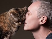 Jednoduchý trik. Vědci našli nejlepší způsob, jak si získat přátelství kočky Jednoduchý trik. Vědci našli nejlepší způsob, jak si získat přátelství kočky