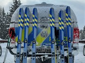 Policisté, kteří budou sloužit v Krkonošském národním parku, dostali skialpové... Policisté, kteří budou sloužit v Krkonošském národním parku, dostali skialpové...