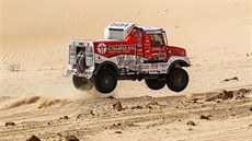 Aleš Loprais a jeho Praga na trati Rallye Dakar. Aleš Loprais a jeho Praga na trati Rallye Dakar.