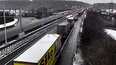 Kolony kamionů na Jižní spojce. (12.1.2020) Kolony kamionů na Jižní spojce. (12.1.2020)