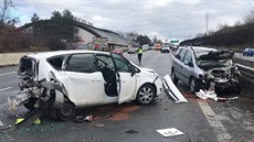 Hromadná nehoda na D1 u sjezdu na Prhonice (24. ledna 2021)