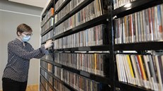 V knižním fondu krajské knihovny v Havlíčkově Brodě bylo ke konci loňského roku... V knižním fondu krajské knihovny v Havlíčkově Brodě bylo ke konci loňského roku...