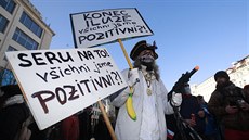 Demonstranti zorganizovali další akci. Proti opatřením a za poslance Volného.... Demonstranti zorganizovali další akci. Proti opatřením a za poslance Volného....