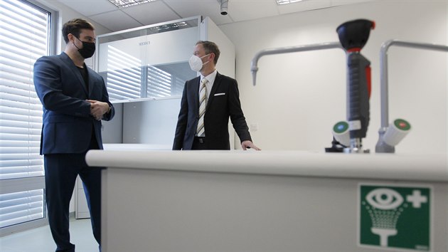 Prostory budoucího očkovacího centra. Nachází se v bývalém vědeckotechnickém parku v Hruškových Dvorech. Po otevření má centrum fungovat dvanáct hodin denně a sedm dní v týdnu.