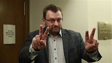 Mandátový a imunitní výbor přerušil jednání o trestu pro Lubomíra Volného... Mandátový a imunitní výbor přerušil jednání o trestu pro Lubomíra Volného...