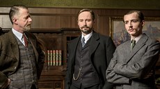 Hlavní hrdinové seriálu Zločiny Velké Prahy v podání Jaroslava Plesla, Jiřího... Hlavní hrdinové seriálu Zločiny Velké Prahy v podání Jaroslava Plesla, Jiřího...