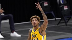 Kelly Oubre Jr. z Golden State se raduje ze své trojky proti Dallasu. Kelly Oubre Jr. z Golden State se raduje ze své trojky proti Dallasu.