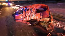 Při nehodě pěti aut mezi Zábřehem a Mohelnicí na Olomoucku hasiči museli... Při nehodě pěti aut mezi Zábřehem a Mohelnicí na Olomoucku hasiči museli...
