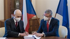 Podpis smlouvy státu s konsorciem DIVia ke stavbě úseku dálnice D4 mezi... Podpis smlouvy státu s konsorciem DIVia ke stavbě úseku dálnice D4 mezi...