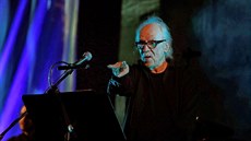 Režisér a skladatel John Carpenter Režisér a skladatel John Carpenter