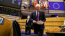 Josep Borrell na zasedání Evropského parlamentu v Bruselu (9. února 2021) Josep Borrell na zasedání Evropského parlamentu v Bruselu (9. února 2021)