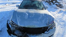 Řidič po nehodě odstavil auto, přesedl do jiného vozu a z místa odjel k zubaři.... Řidič po nehodě odstavil auto, přesedl do jiného vozu a z místa odjel k zubaři....