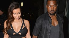 Kim Kardashianová poádala o rozvod s raperem Kanyem Westem