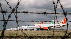 Firma už si otevřela vrátka k tomu, aby během roku mohla propustit všechny z... Firma už si otevřela vrátka k tomu, aby během roku mohla propustit všechny z...