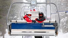 Největší lyžařský resort. Horské středisko Bukoval je ukrajinským lyžařským... Největší lyžařský resort. Horské středisko Bukoval je ukrajinským lyžařským...