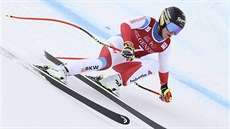 Švýcarská lyžařka Lara Gutová-Behramiová na trati sjezdu ve Val di Fassa Švýcarská lyžařka Lara Gutová-Behramiová na trati sjezdu ve Val di Fassa
