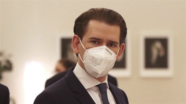 Rakouský kancléř Sebastian Kurz hovoří na tiskové konferenci ve Vídni . (1.... Rakouský kancléř Sebastian Kurz hovoří na tiskové konferenci ve Vídni . (1....