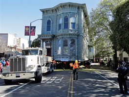 V San Franciscu na Franklinov ulici íslo 807 stál od roku 1880 rodinný dm....