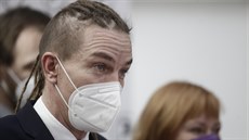 Ivan Bartoš (Piráti) brífink před jednáním sněmovny Ivan Bartoš (Piráti) brífink před jednáním sněmovny