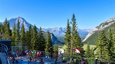 Výhled z Banff Upper Hot Springs Výhled z Banff Upper Hot Springs