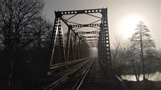 Most přes Sázavu na trati na Pardubice byl v Havlíčkově Brodě naposledy položen... Most přes Sázavu na trati na Pardubice byl v Havlíčkově Brodě naposledy položen...