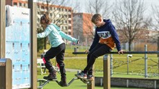 Jednu z možností, jak si v pandemické době zacvičit, nabízejí workoutová... Jednu z možností, jak si v pandemické době zacvičit, nabízejí workoutová...