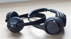 Sennheiser HD-250BT a AudioTechica ATH-SR30BT Sennheiser HD-250BT a AudioTechica ATH-SR30BT